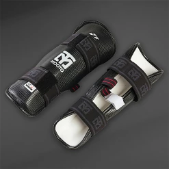 Best Martial Arts / MOOTO USA MOOTO Extera Shin Protector (Black)
