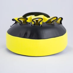 Best Martial Arts / MOOTO USA BMA Curved Focus Glove Mitt