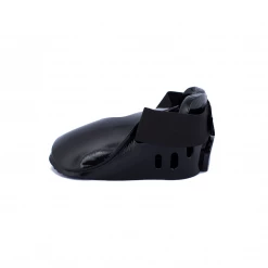 Best Martial Arts / MOOTO USA BMA Foam Deluxe Kick Protector (Black)