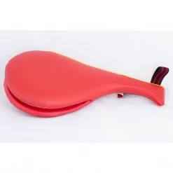 Best Martial Arts / MOOTO USA BMA Doublt Target Mitt Leather (Black/Red, Black, Red) Training Gear